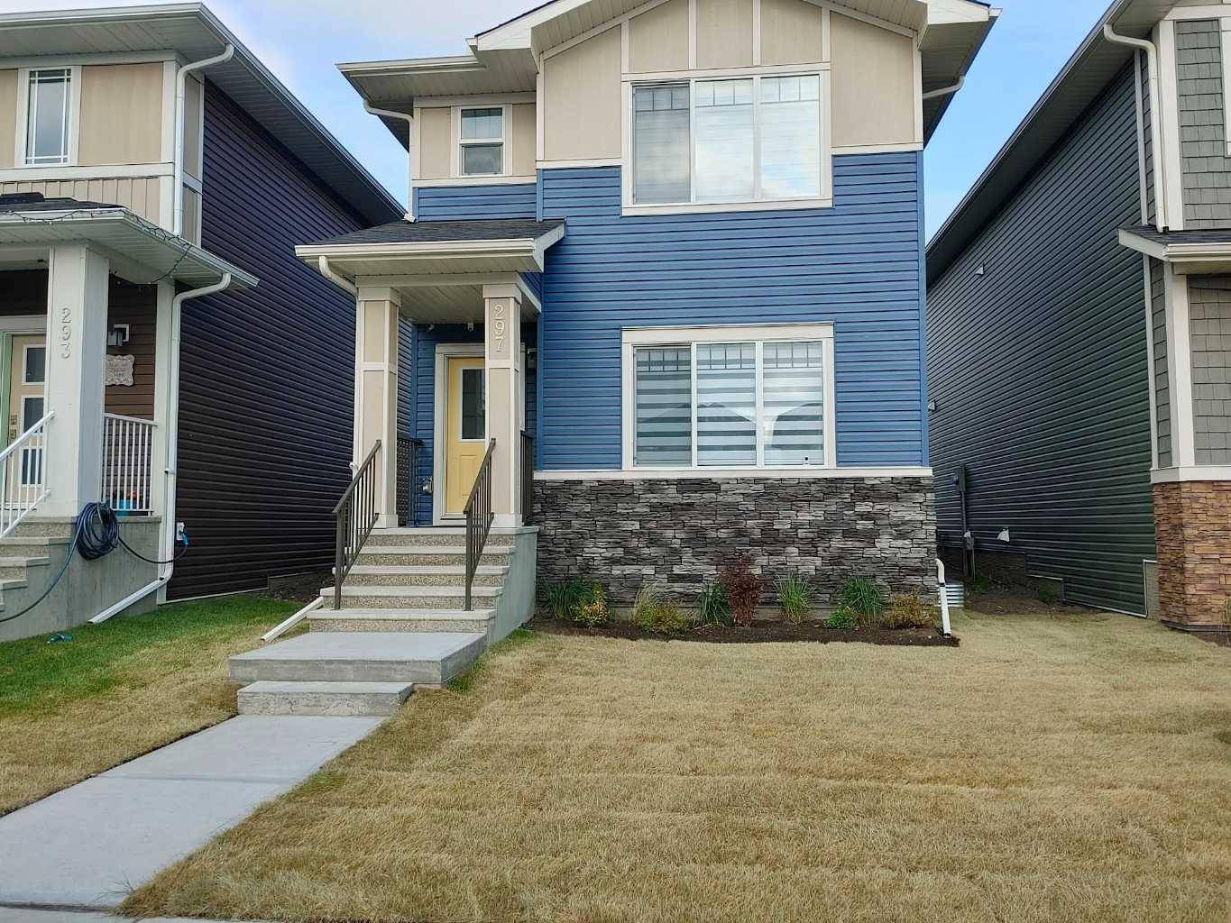 Airdrie, AB T4B5K3,297 Bayview ST SW