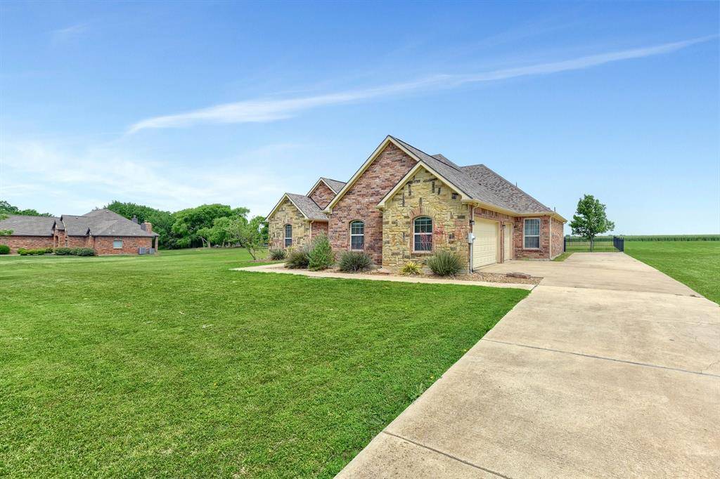 Gunter, TX 75058,150 Whispering Winds Drive