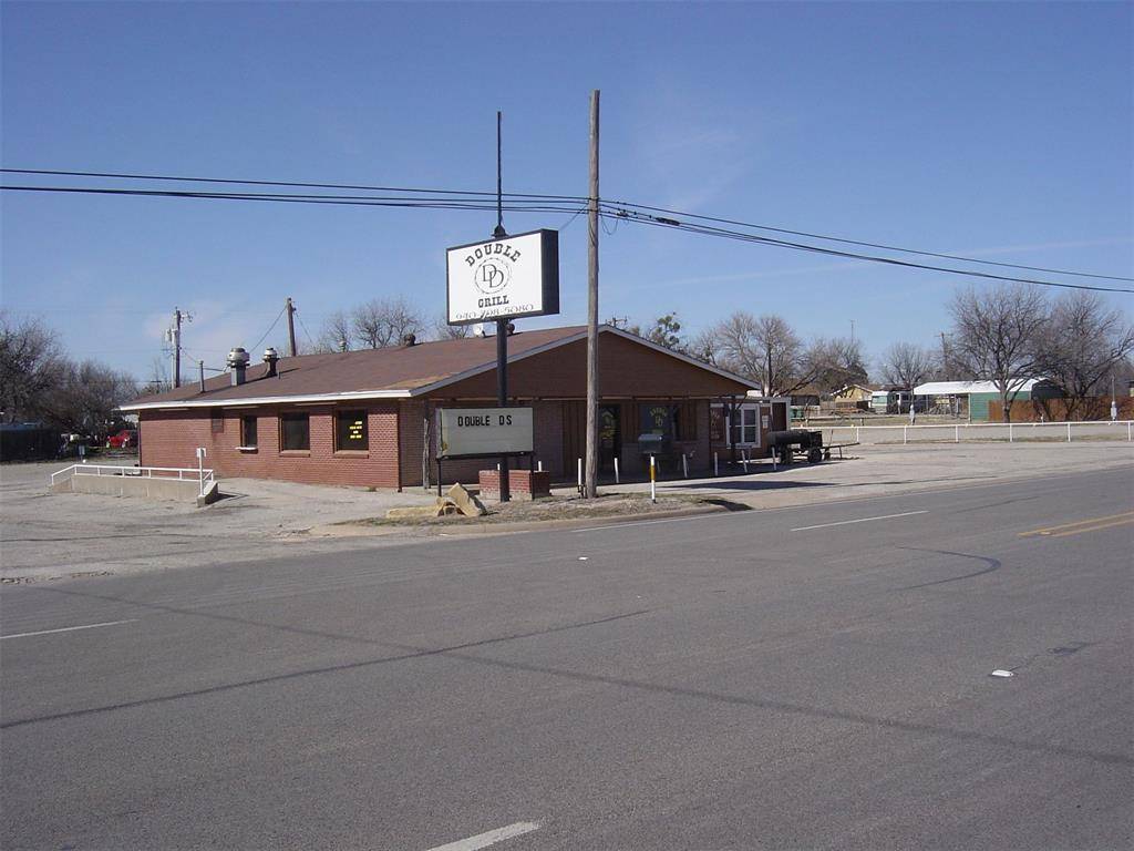 Throckmorton, TX 76483,801 Minter