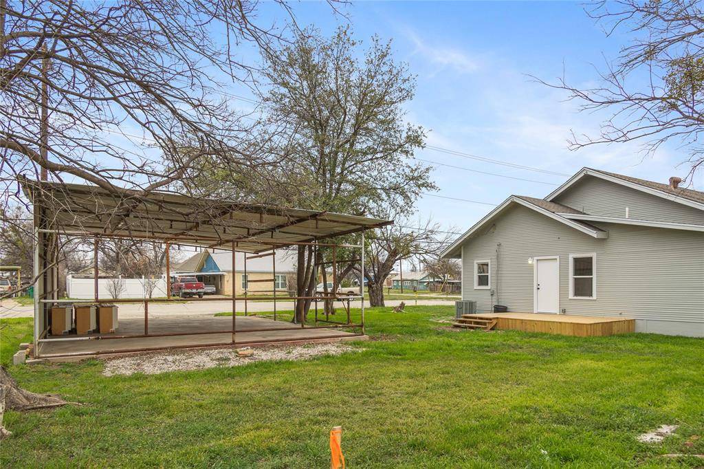 Coleman, TX 76834,602 S Pecos Street