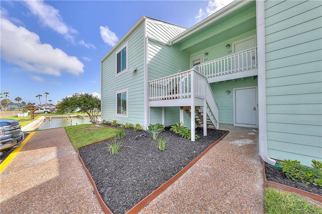 Rockport, TX 78382,611 Lauderdale