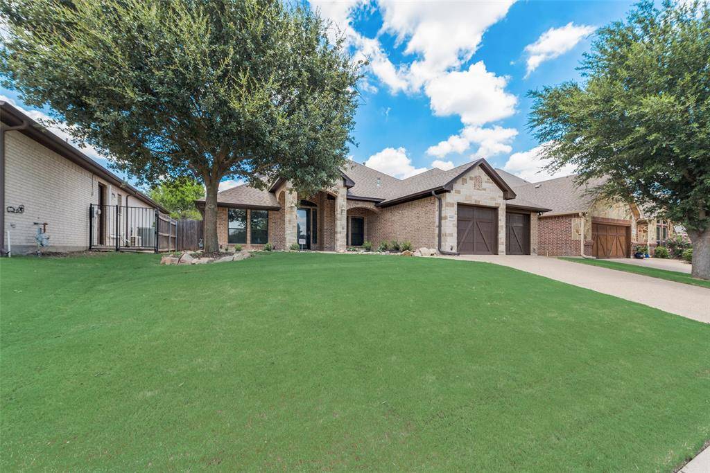 Benbrook, TX 76126,10932 Golfview Way