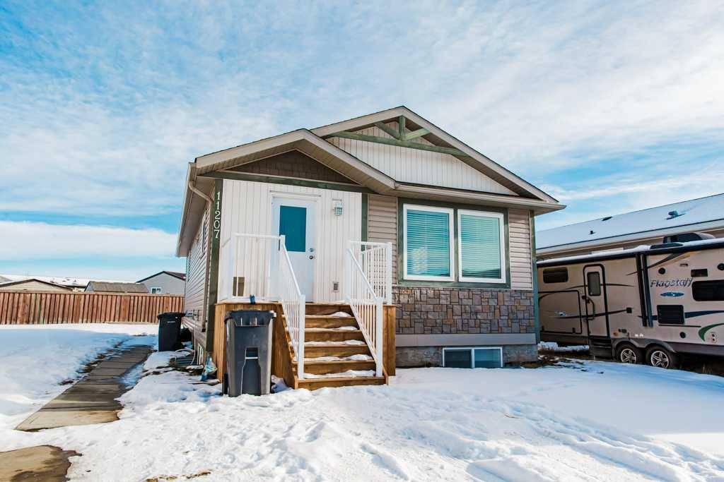 Clairmont, AB T8X5C2,11207 98 ST