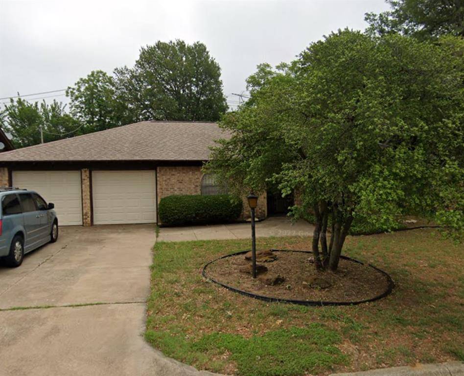 Hurst, TX 76053,800 Overhill Court