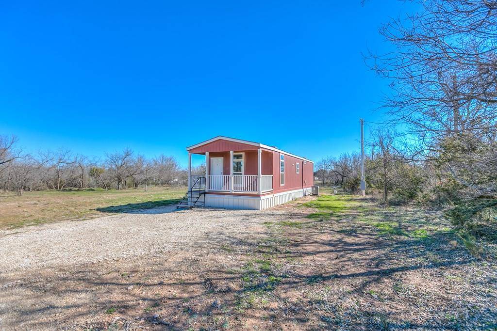 Blackwell, TX 79506,407 W Nueces Dr