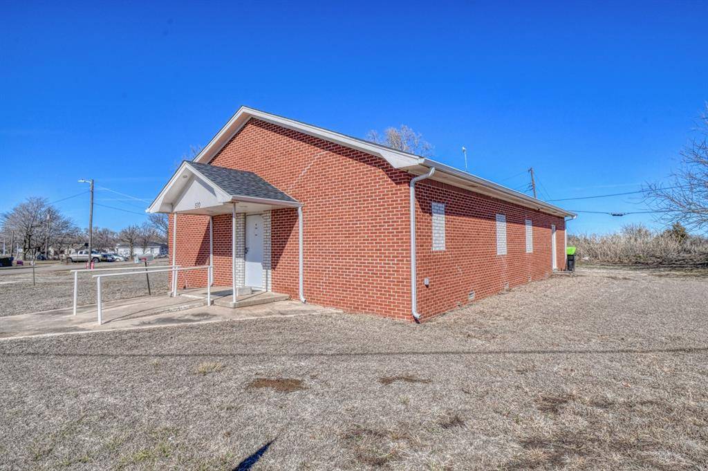 Wayne, OK 73095,510 S Williams Street