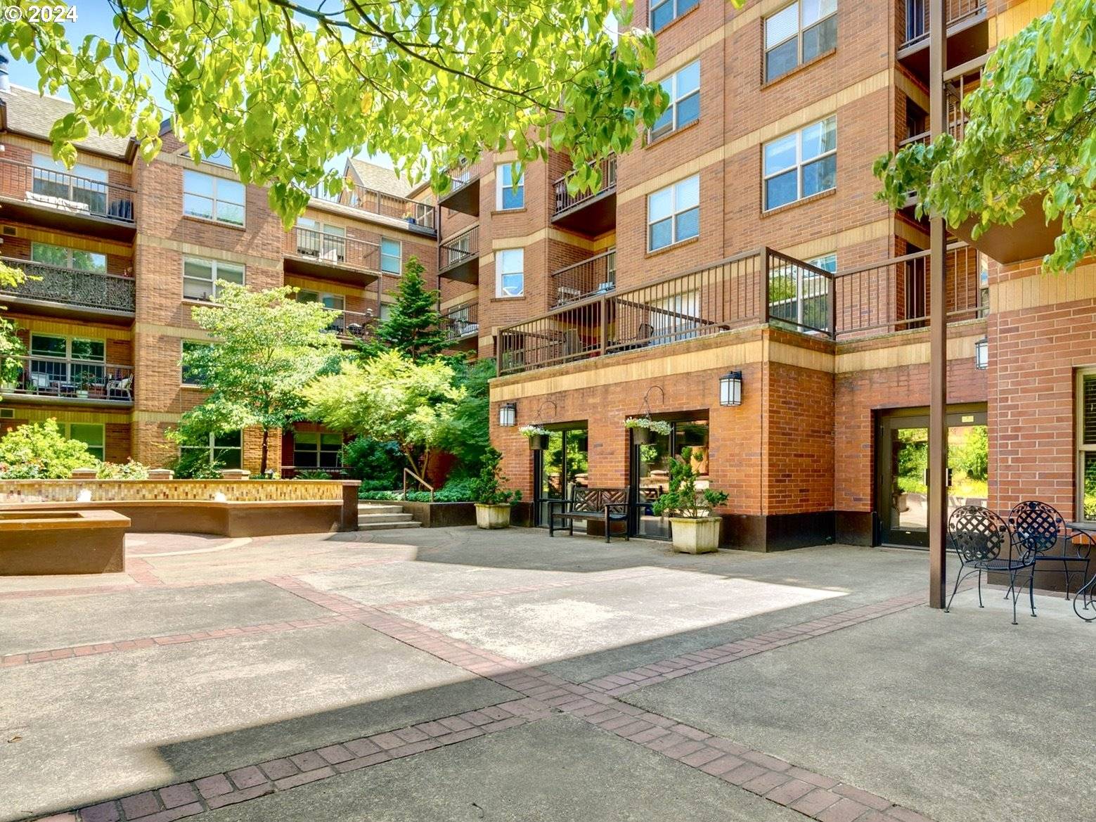 Portland, OR 97201,1500 SW PARK AVE #206