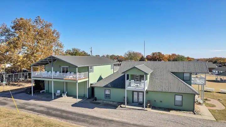 Kingston, OK 73439,1522 Beach Avenue