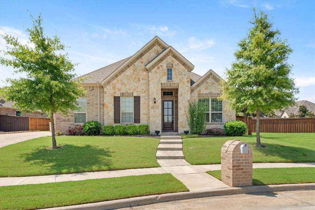 North Richland Hills, TX 76182,8116 Wildwood Court