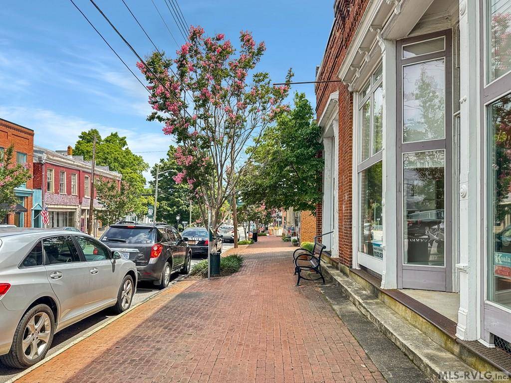 Warrenton, NC 27589,134 S Main St