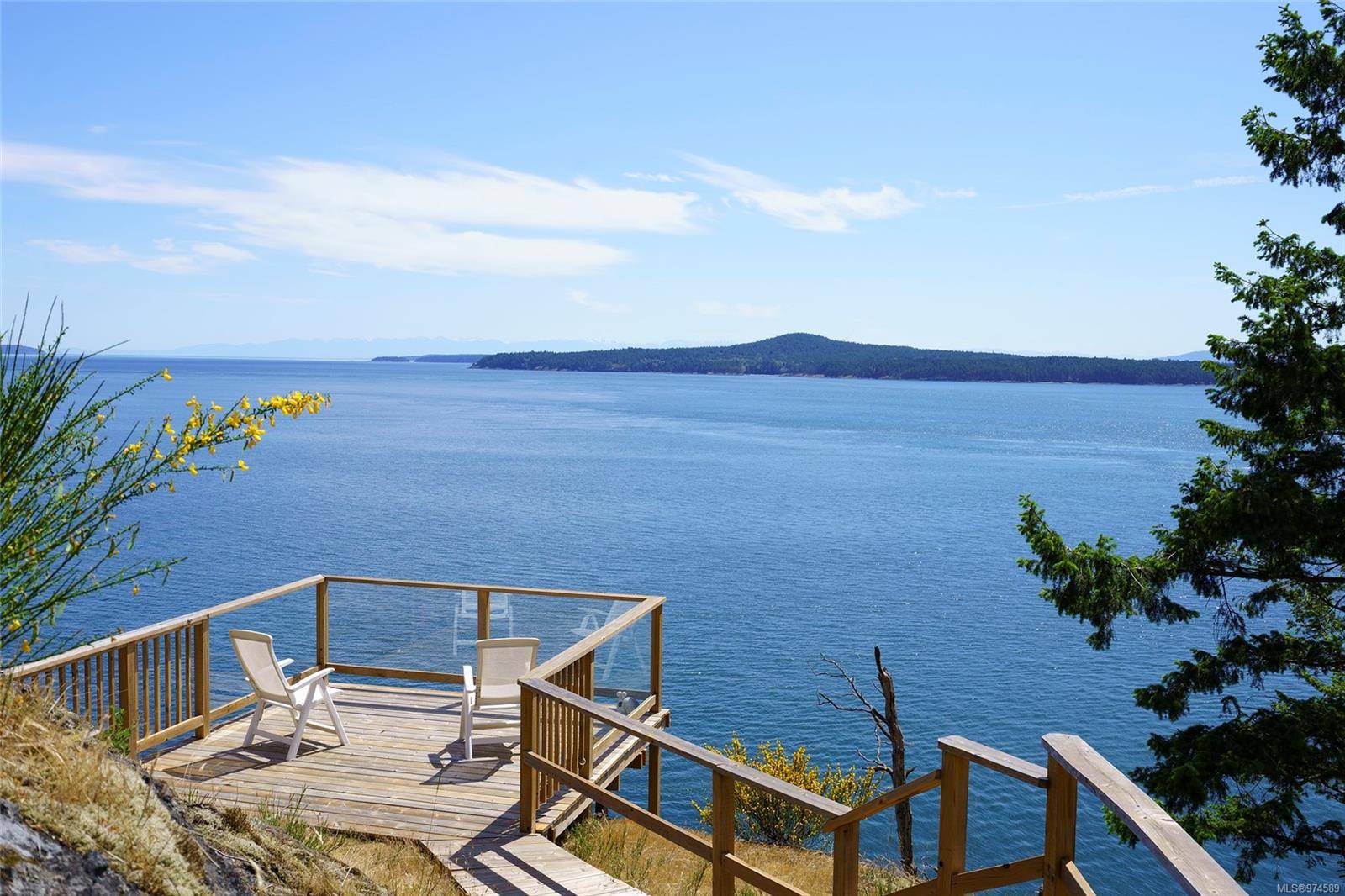 Pender Island, BC V0N 2M2,38227 Schooner Way