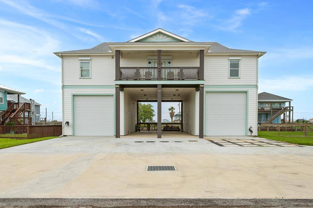 Rockport, TX 78382,142 Channelview