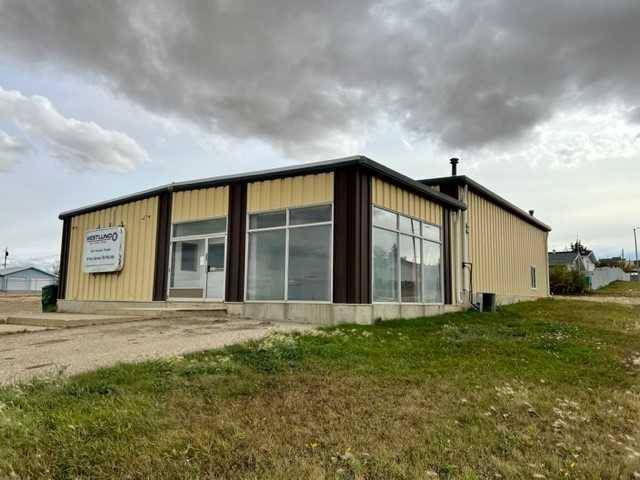 Spirit River, AB T0H 3G0,5124 42 AVE