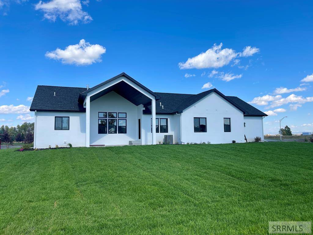 Rexburg, ID 83440,845 Oak Hill Way