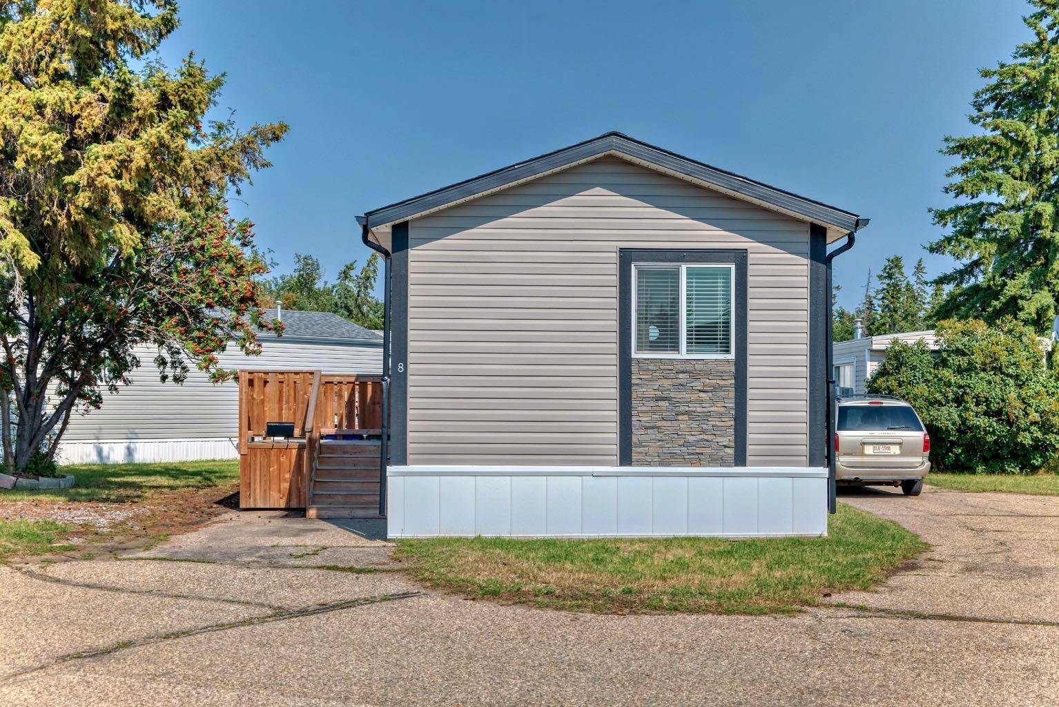 Red Deer, AB T4P 1K1,8 Parkview AVE