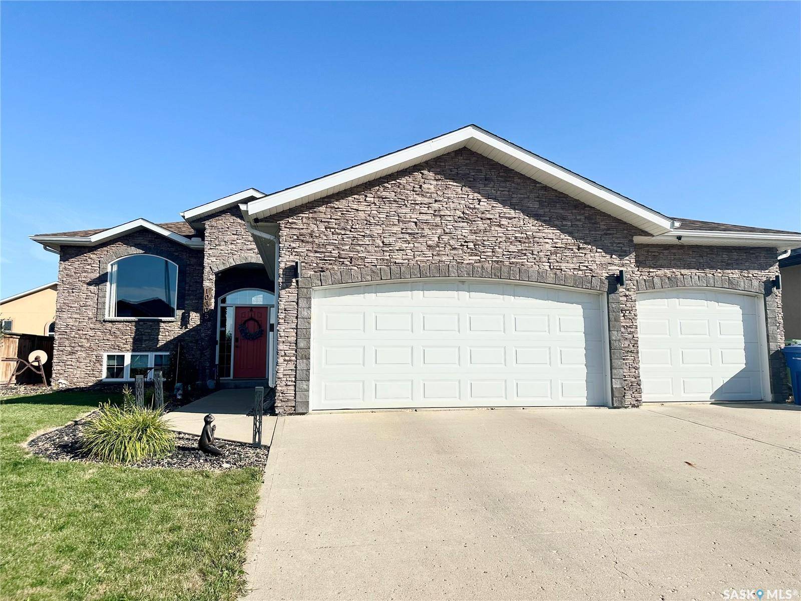 North Battleford, SK S9A 3Y5,10305 Bunce CRESCENT