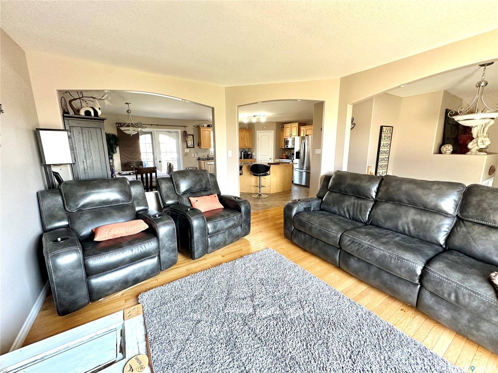 North Battleford, SK S9A 3Y5,10305 Bunce CRESCENT