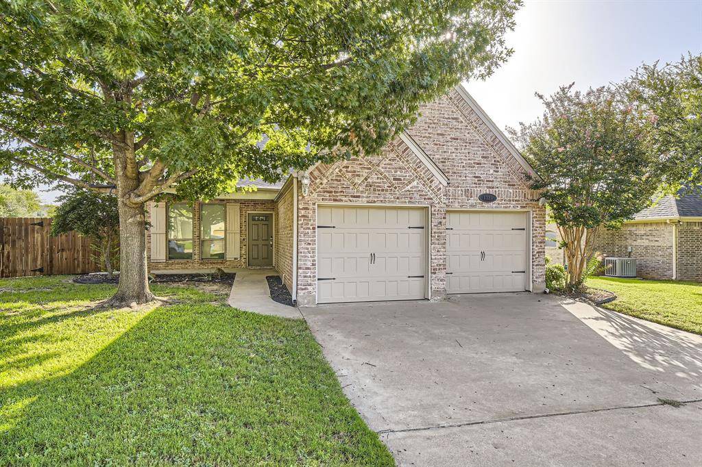 Granbury, TX 76048,1320 Preston Trail Court