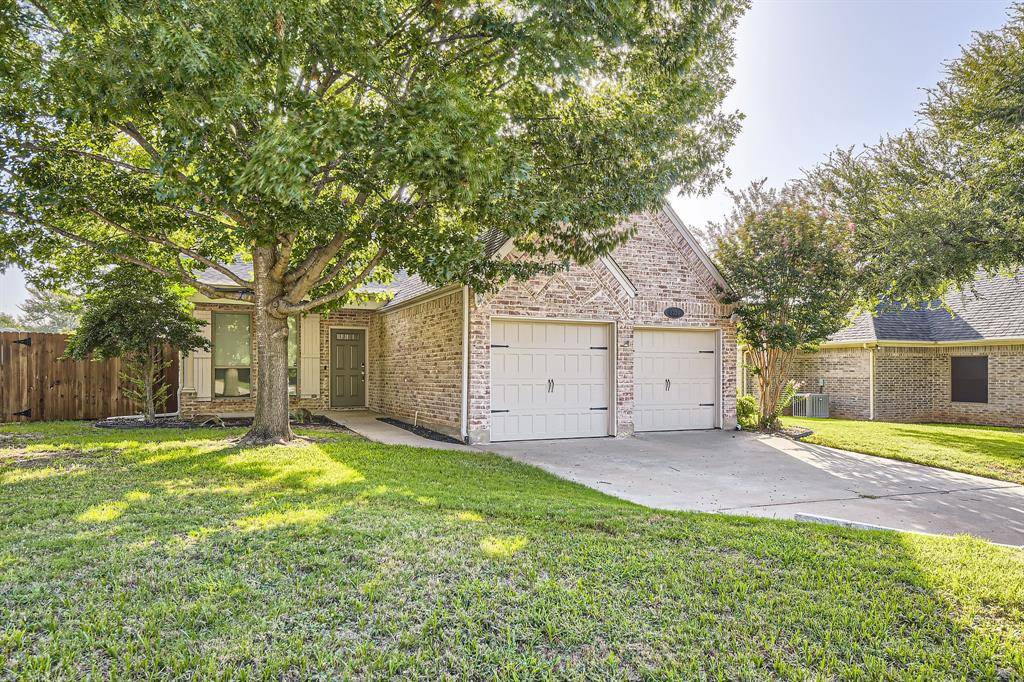 Granbury, TX 76048,1320 Preston Trail Court