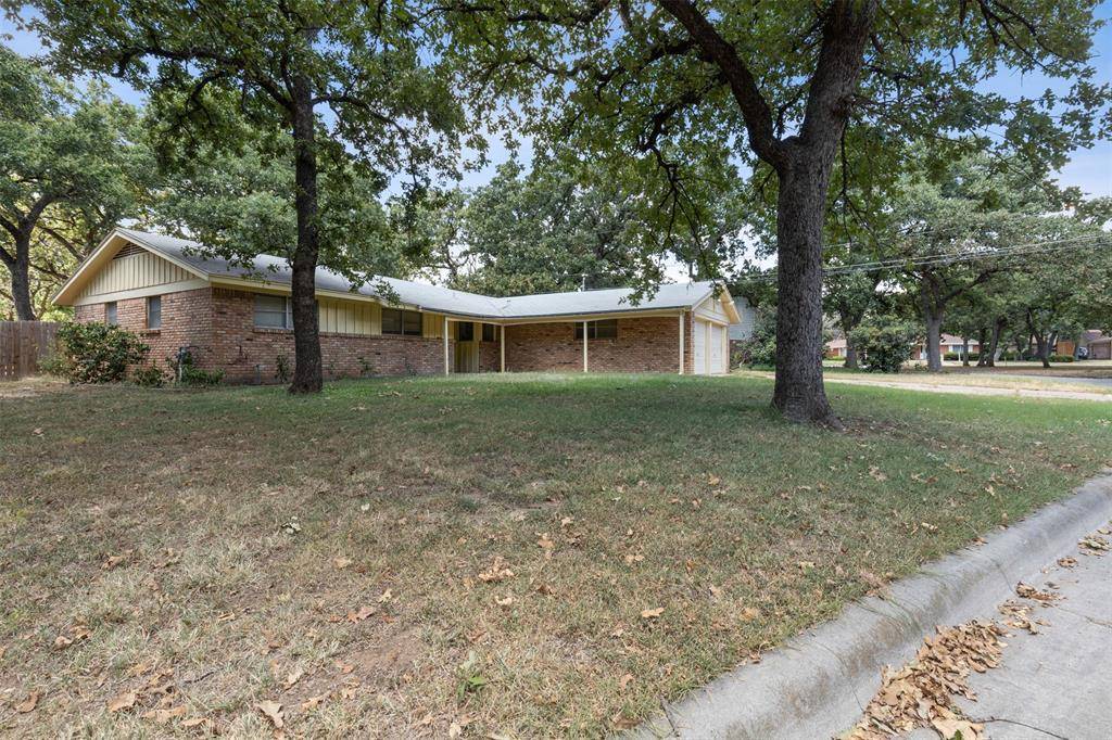 Forest Hill, TX 76119,6316 Banbury Drive