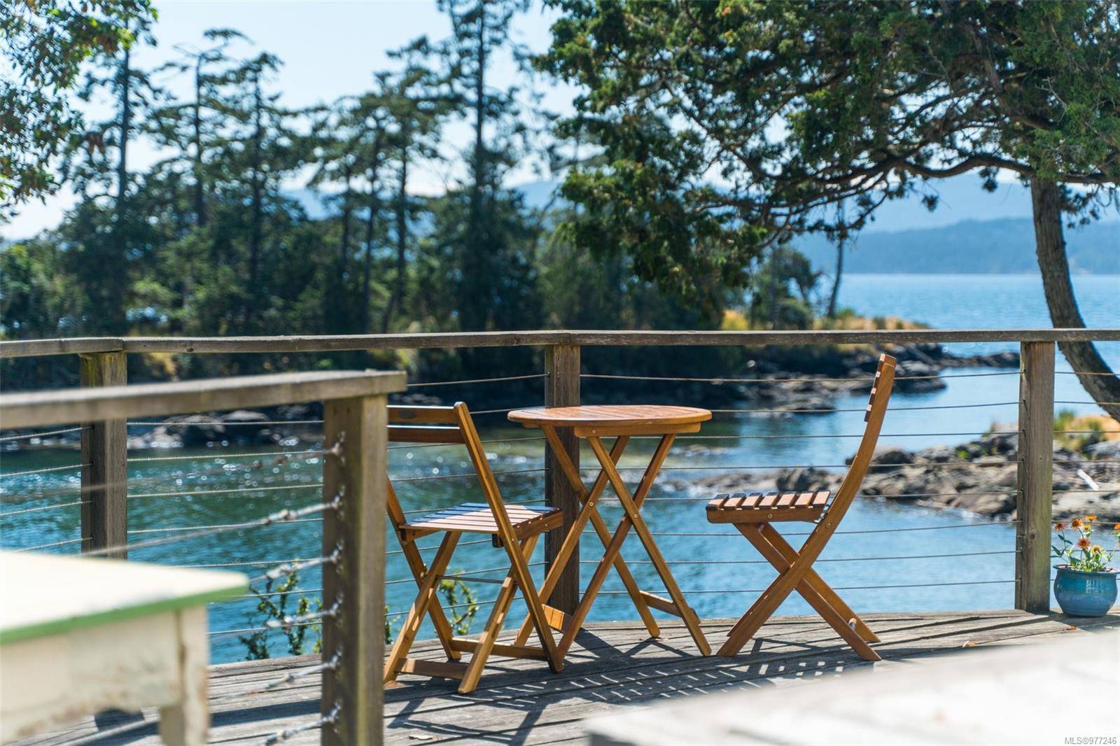 Pender Island, BC V0N 2M1,1309 Mackinnon Rd