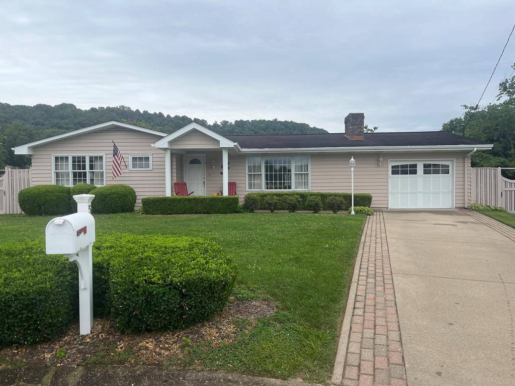 New Martinsville, WV 26155,539 Greenbriar Court