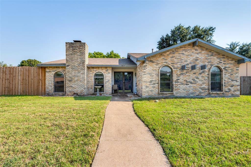 Grand Prairie, TX 75052,1817 Chisholm Trail