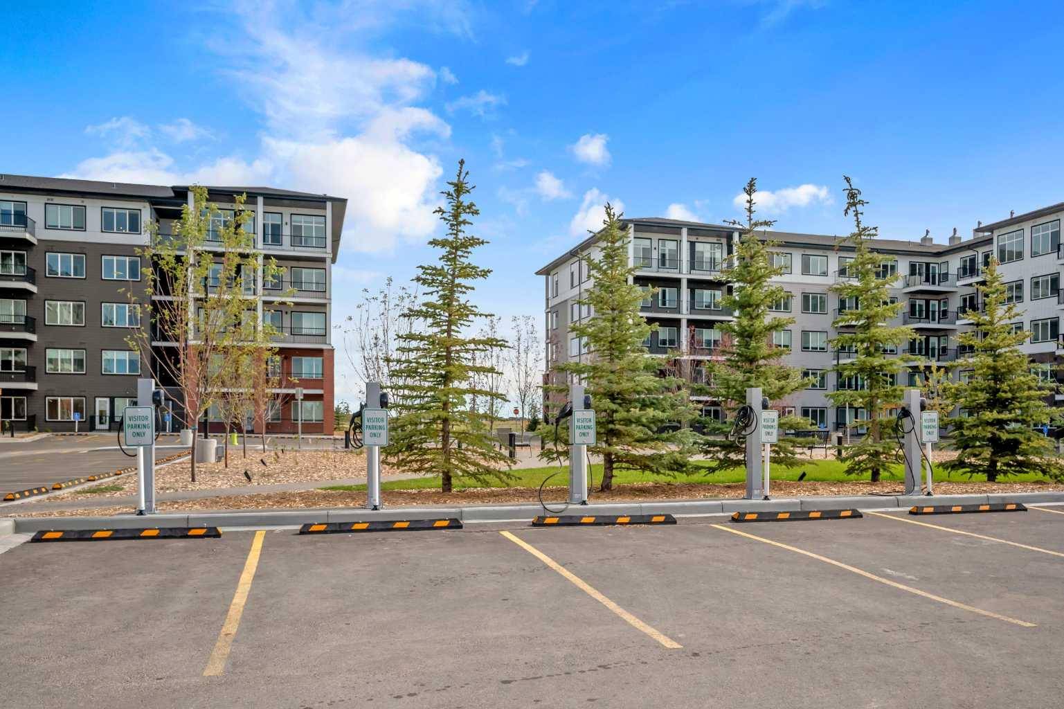 Calgary, AB T3N2K1,395 Skyview Pkwy NE #2414