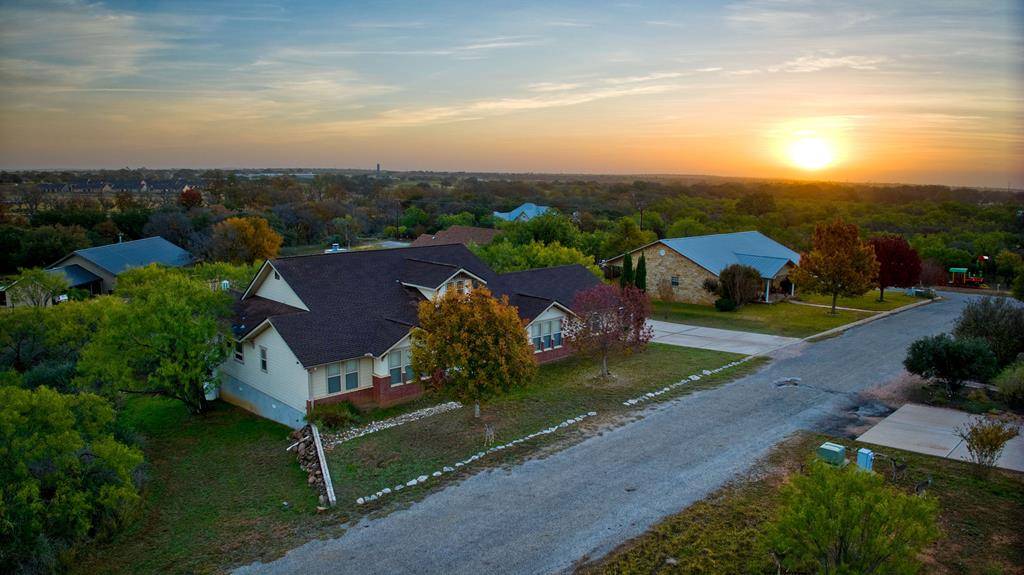 Mason, TX 76856,800 -- Steapp LN