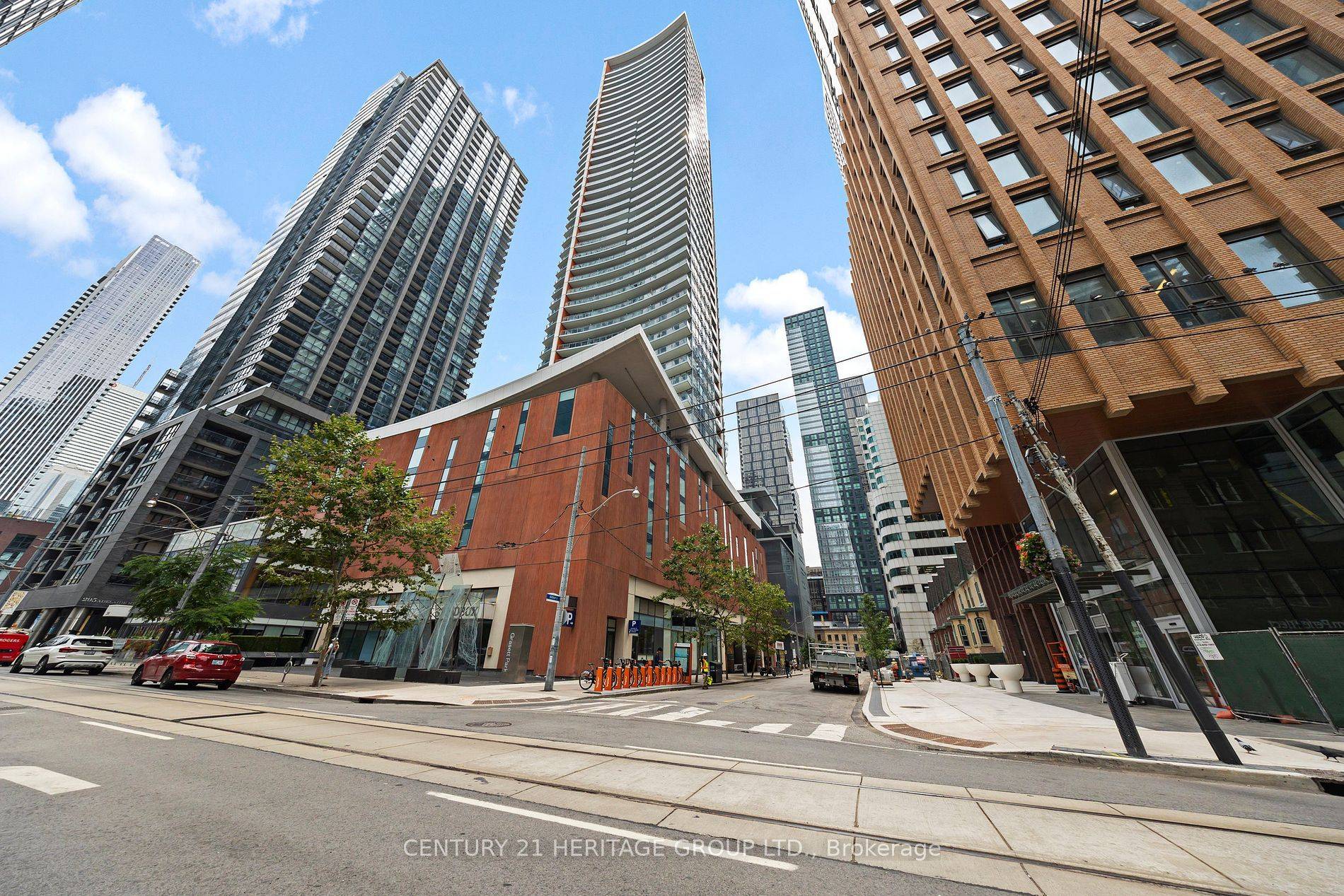 Toronto C01, ON M5V 0B8,21 Widmer ST #2401