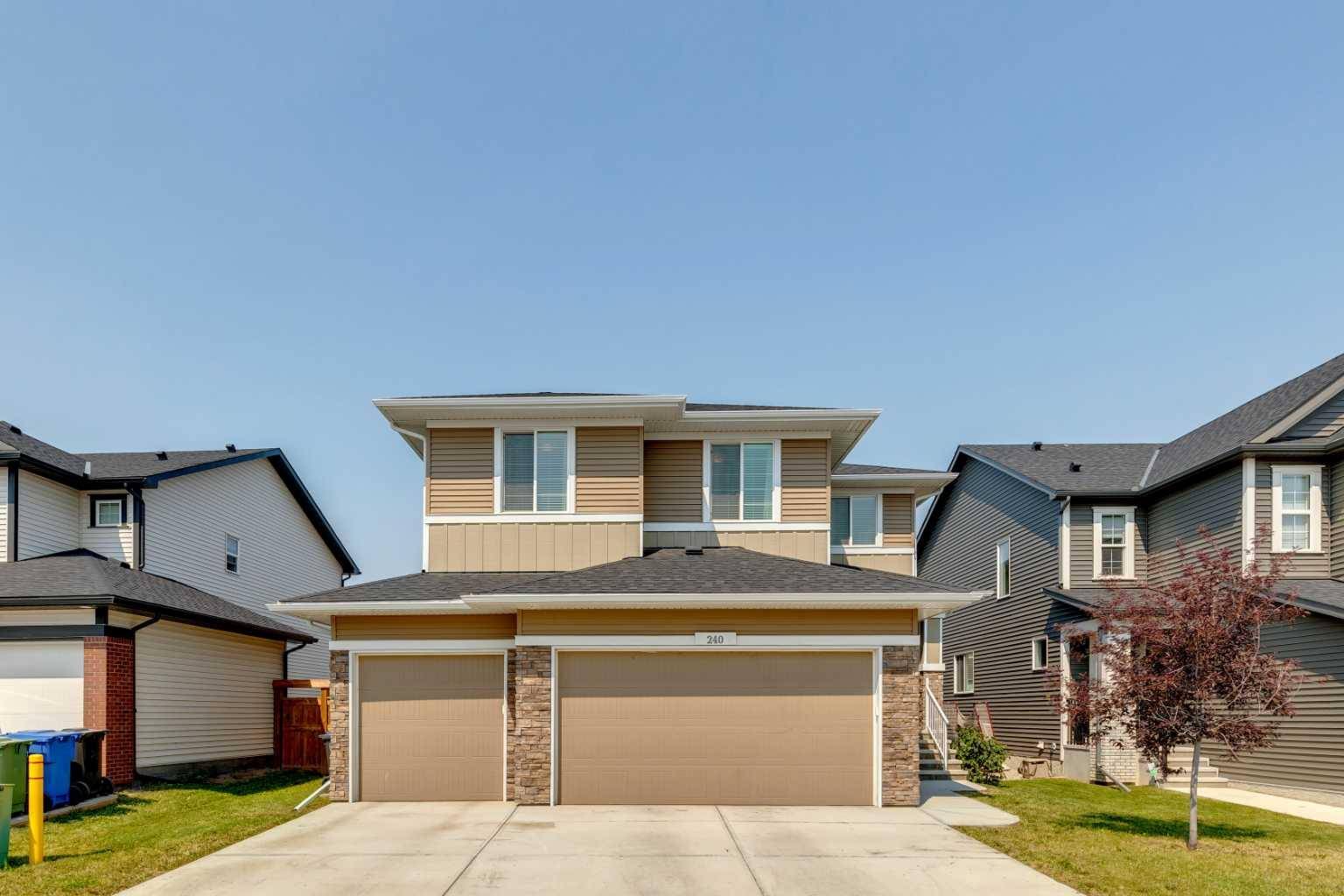 Chestermere, AB T1X 0Y4,240 Sandpiper CRES