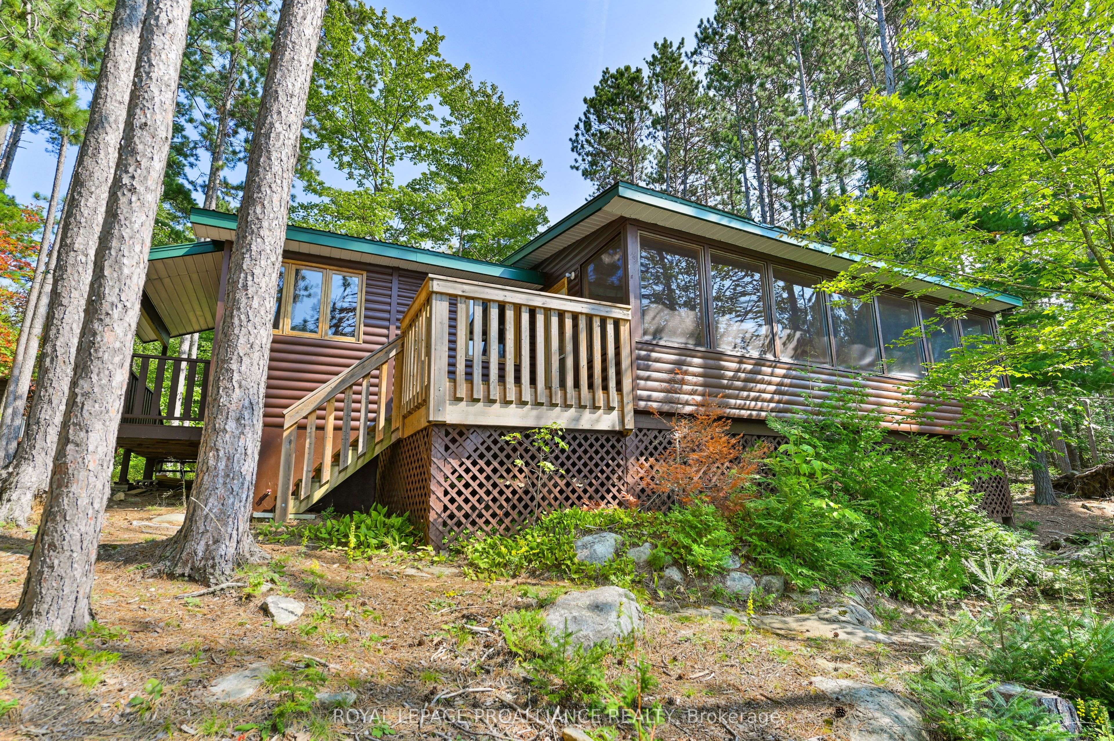 Addington Highlands, ON K0H 1L0,587 Ashby Lake N/A