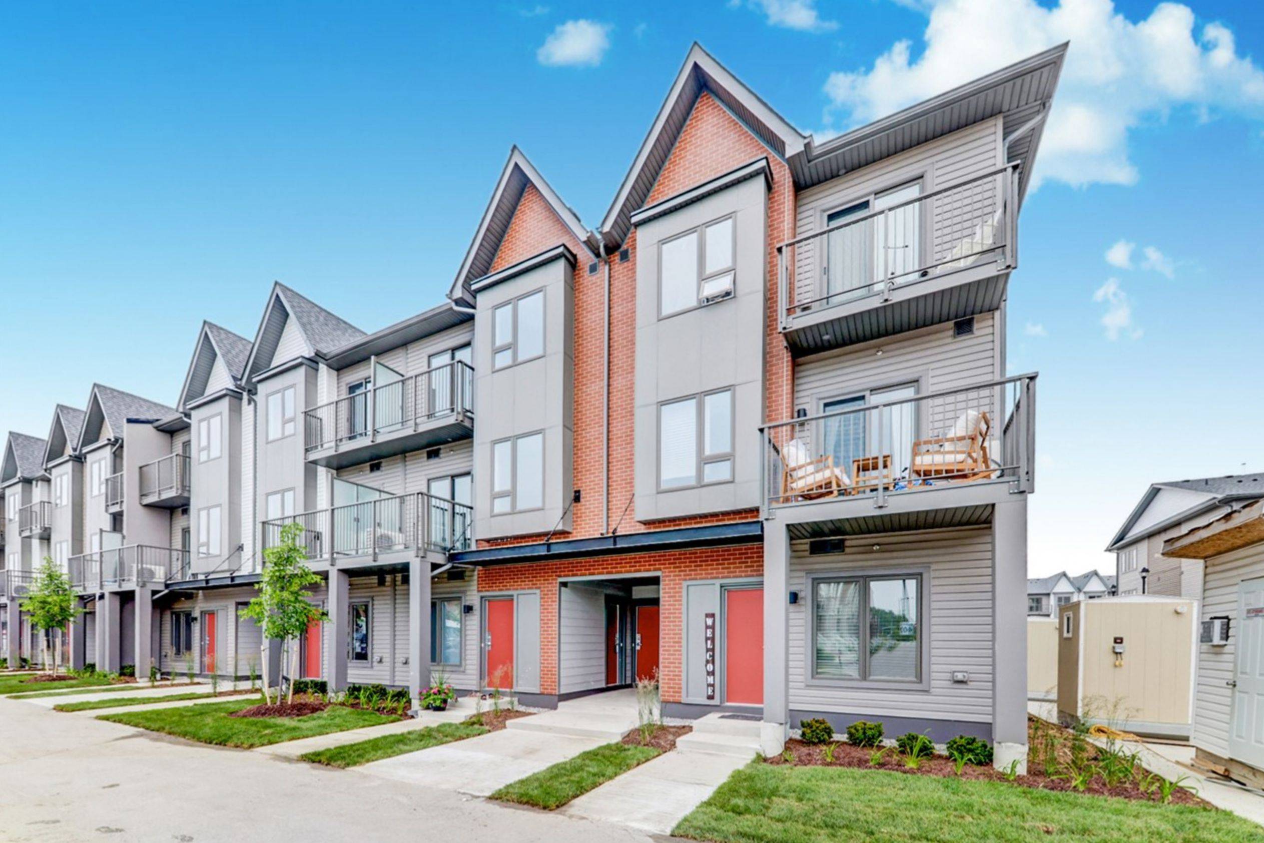 Pickering, ON L0H 1A0,2635 William Jackson DR #1120