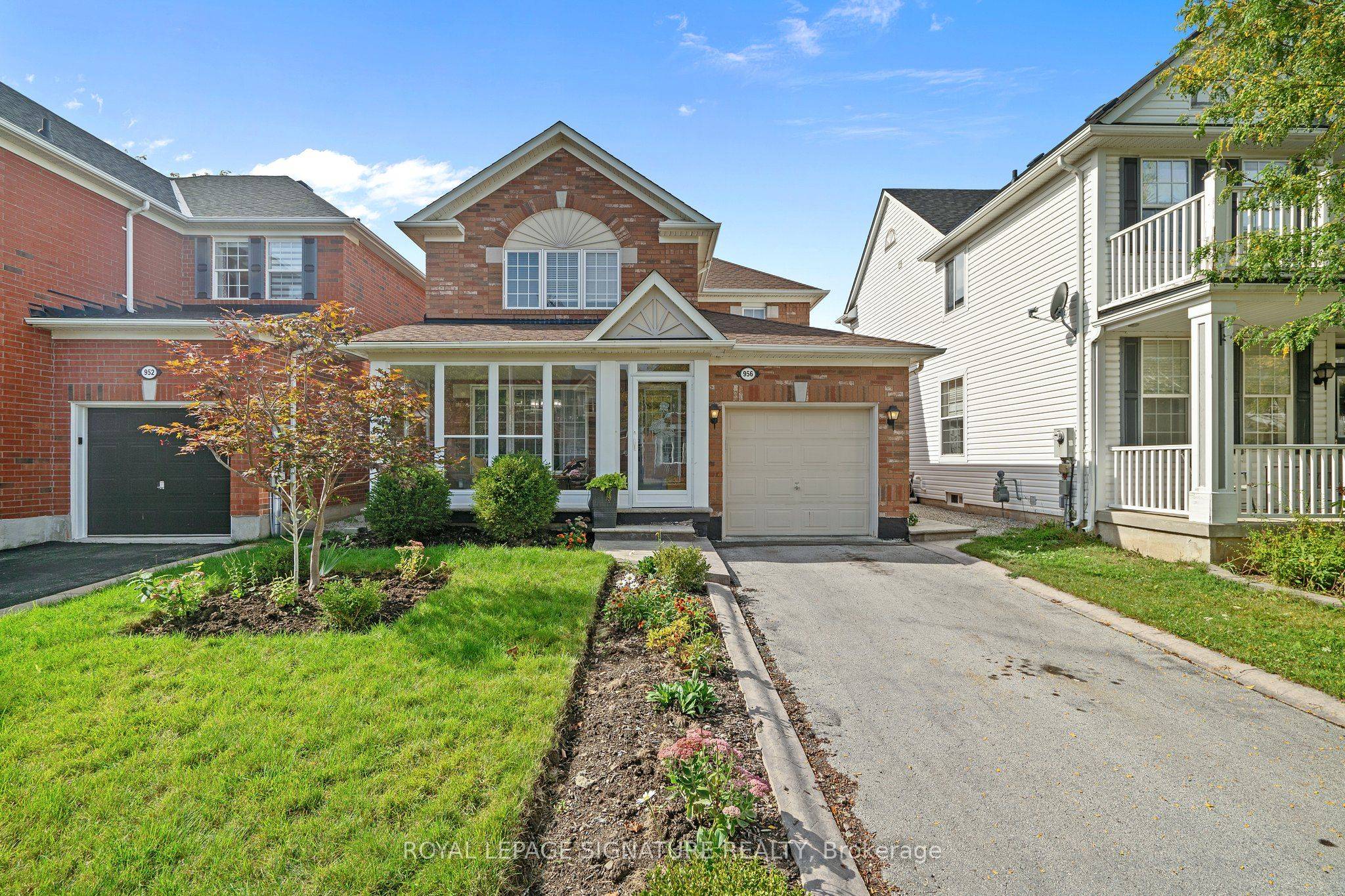 Milton, ON L9T 6M7,956 Huffman CRES