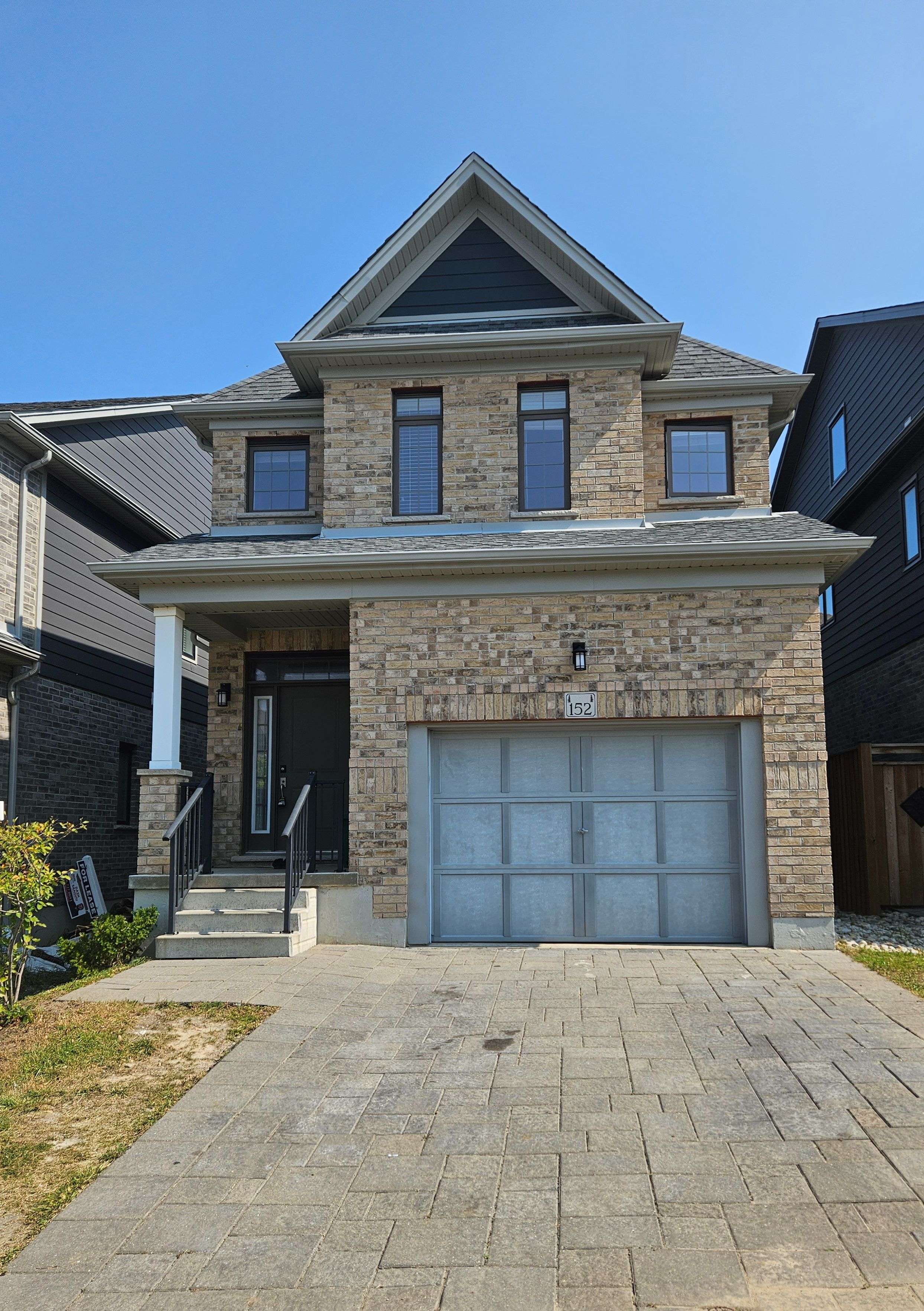 Kitchener, ON N2P 2R3,152 Hollybrook TRL