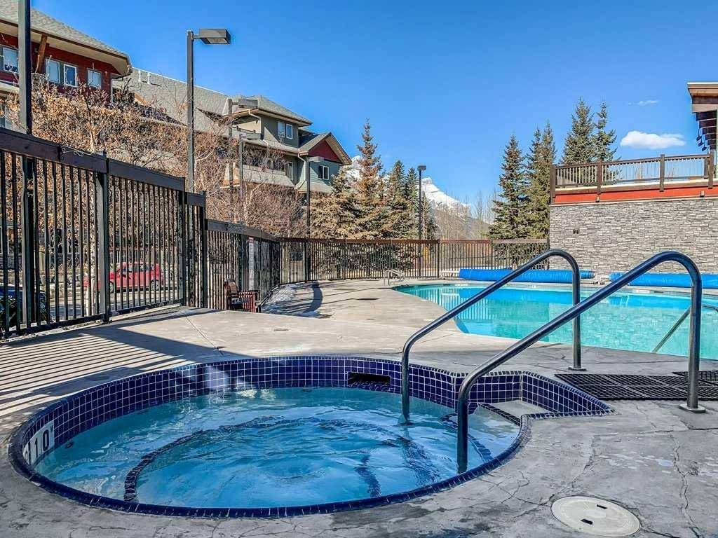 Canmore, AB T1W3J2,109 Montane RD #212