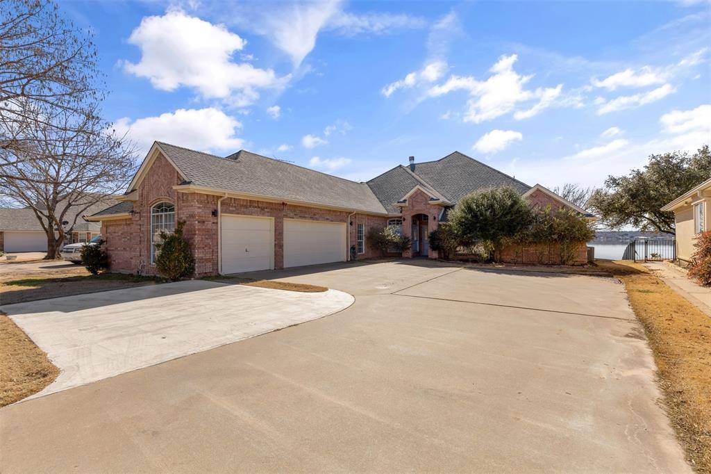 Granbury, TX 76049,3917 Buena Vista Circle