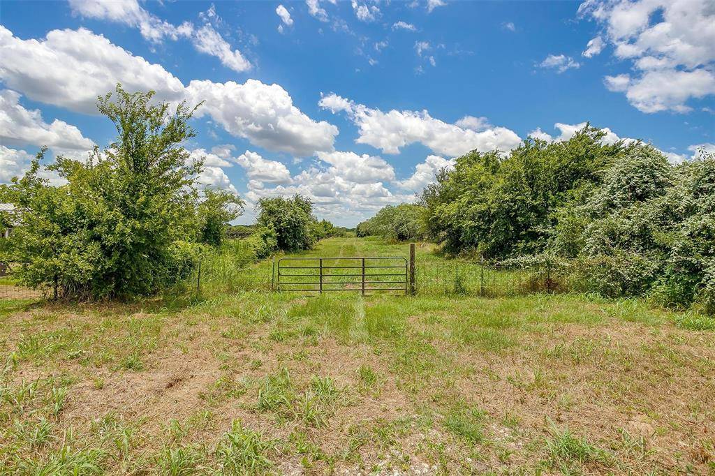 Joshua, TX 76058,5005 County Road 803