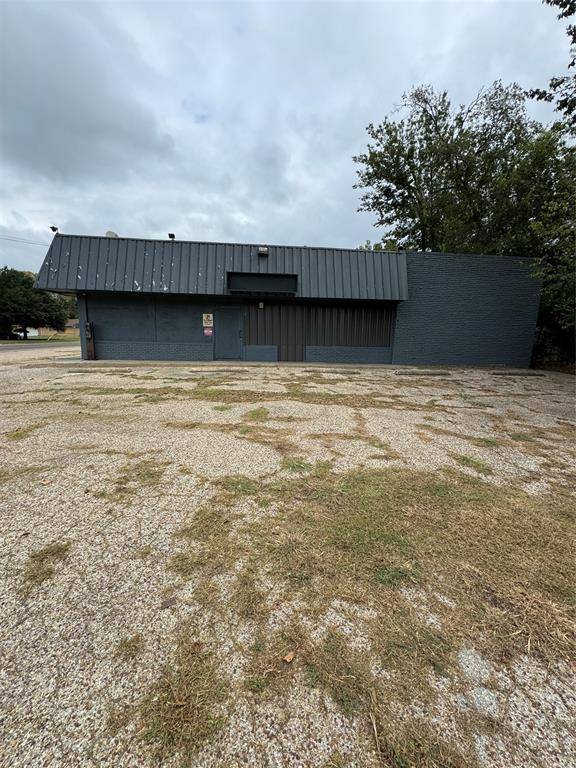 Kemp, TX 75143,603 S Elm Street