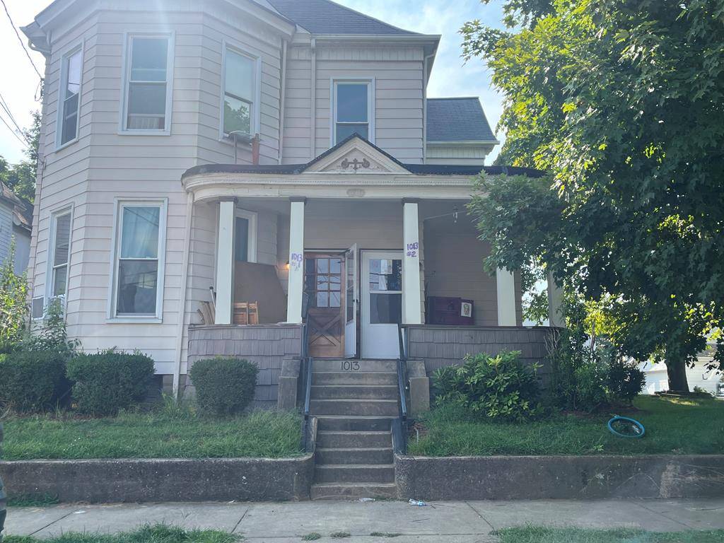 Moundsville, WV 26041,1013 Tomlinson Avenue