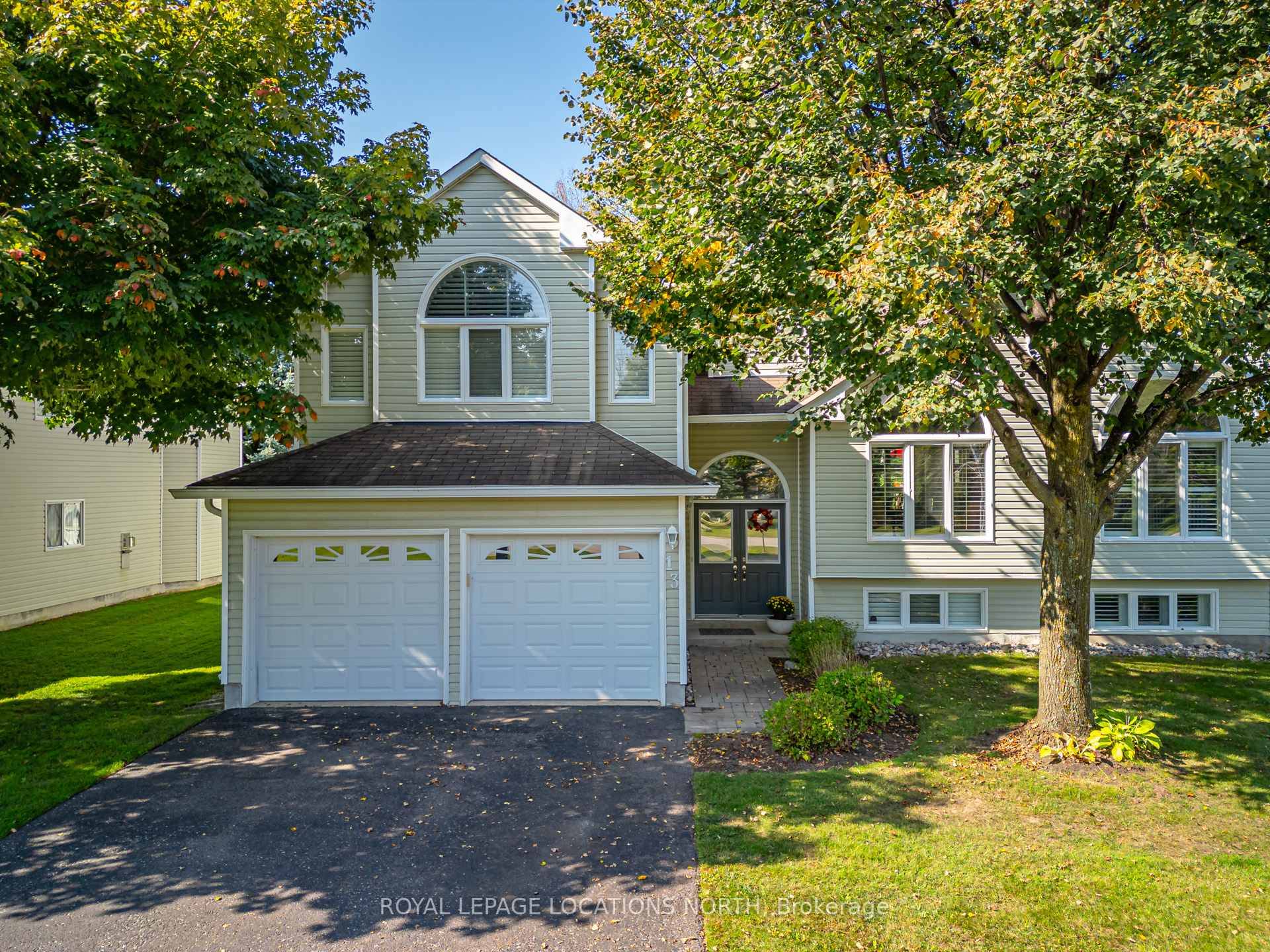 Collingwood, ON L9Y 4W4,13 Barker BLVD #13