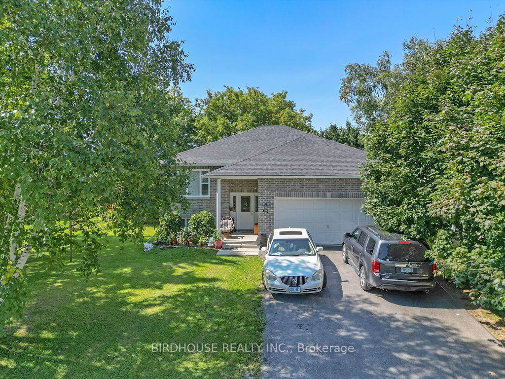 Kawartha Lakes, ON K0M 1A0,54 Birch CRES