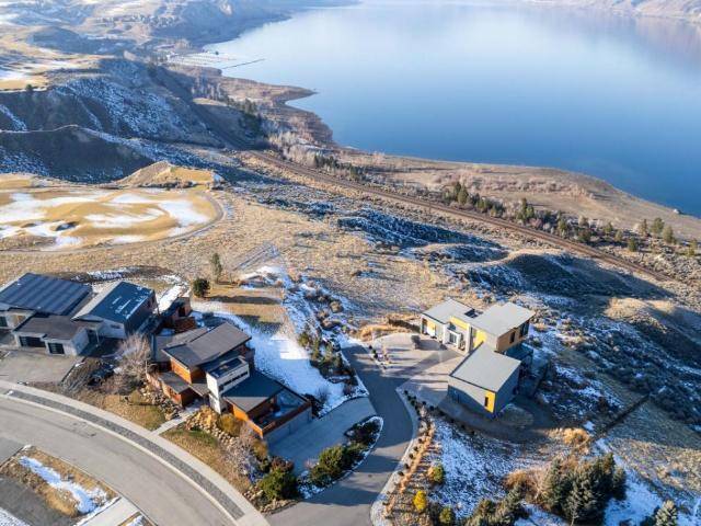 300 RUE CHEVAL NOIR, Kamloops, BC V1S 0B3
