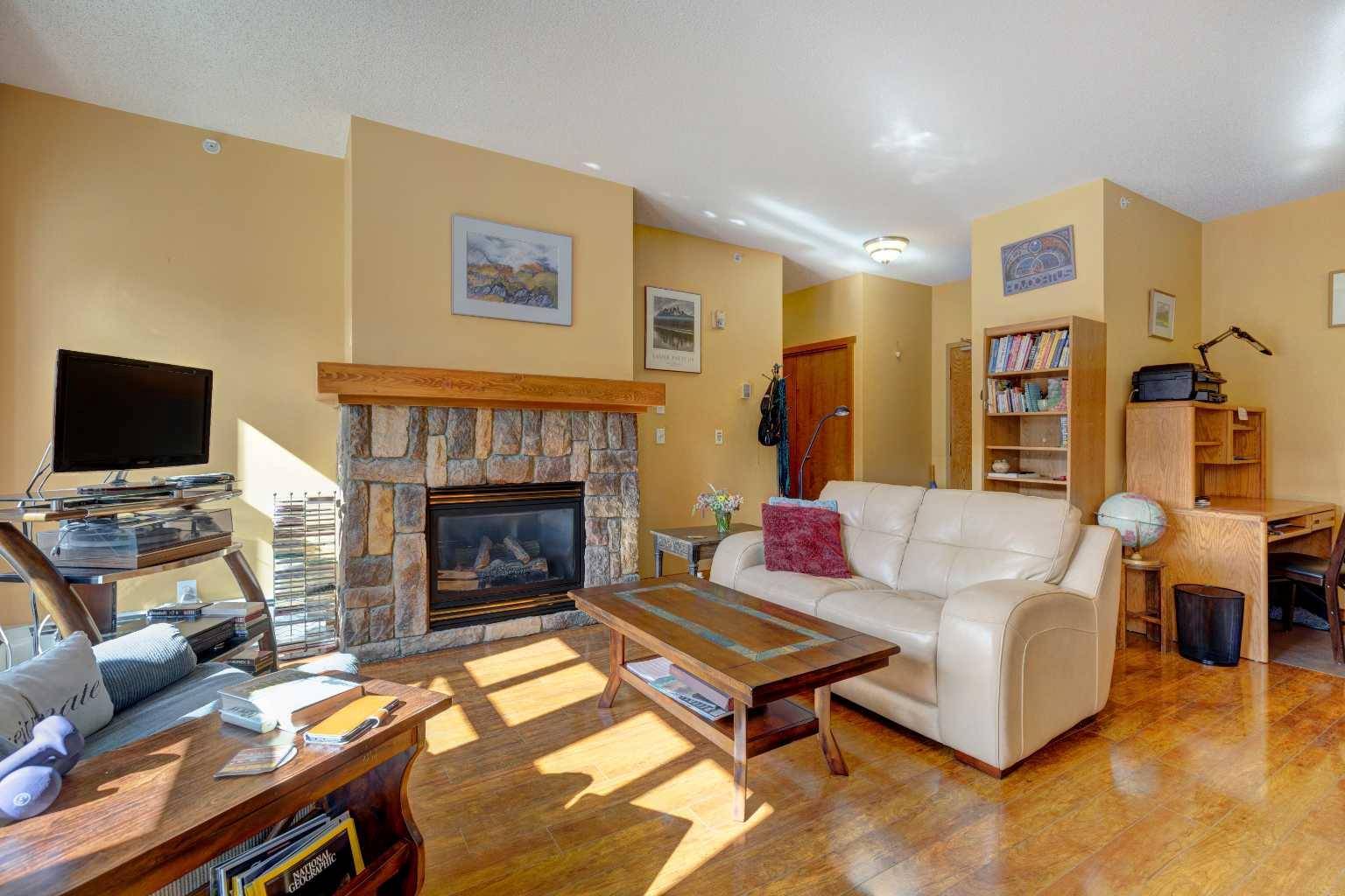 Canmore, AB T1W 3G1,1151 Sidney ST #404