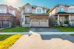 Orillia, ON L3V 6H2,3021 Stone Ridge BLVD