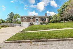 Guelph, ON N1H 2A1,50 Drew ST