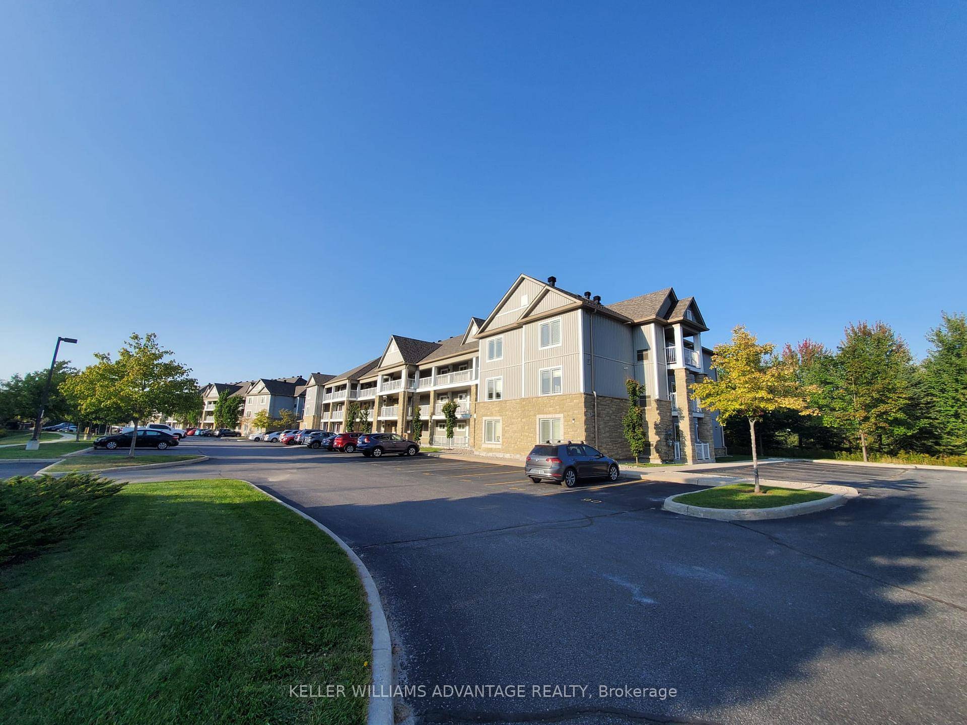 Wasaga Beach, ON L9Z 0C5,50 Mulligan LN #216