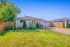 Niagara-on-the-lake, ON L2M 6C9,16 Lanark CRES