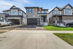 Kitchener, ON N2E 0J2,7 Carina ST