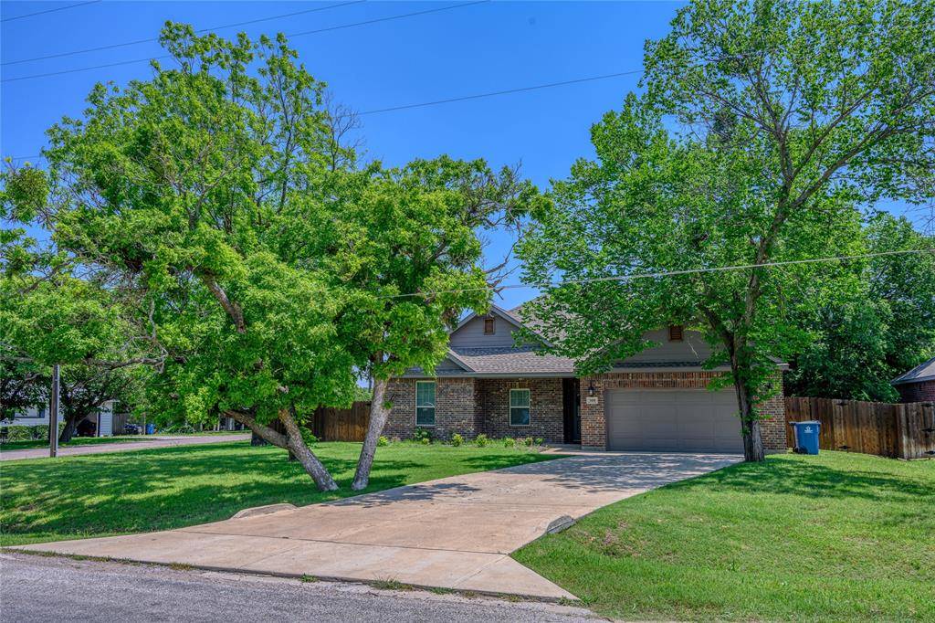 Gunter, TX 75058,308 N 4th Street